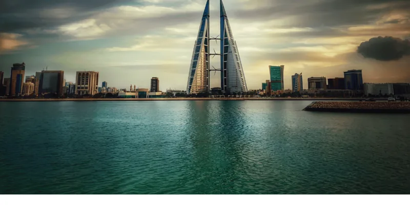 جولة في مدينة المنامة مع رحلة بالقارب